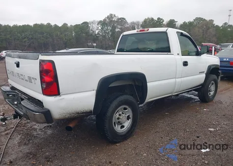 2005 Chevrolet Silverado 2500Hd Work Truck from USA, damaged, VIN 1GCHC24U35E290750